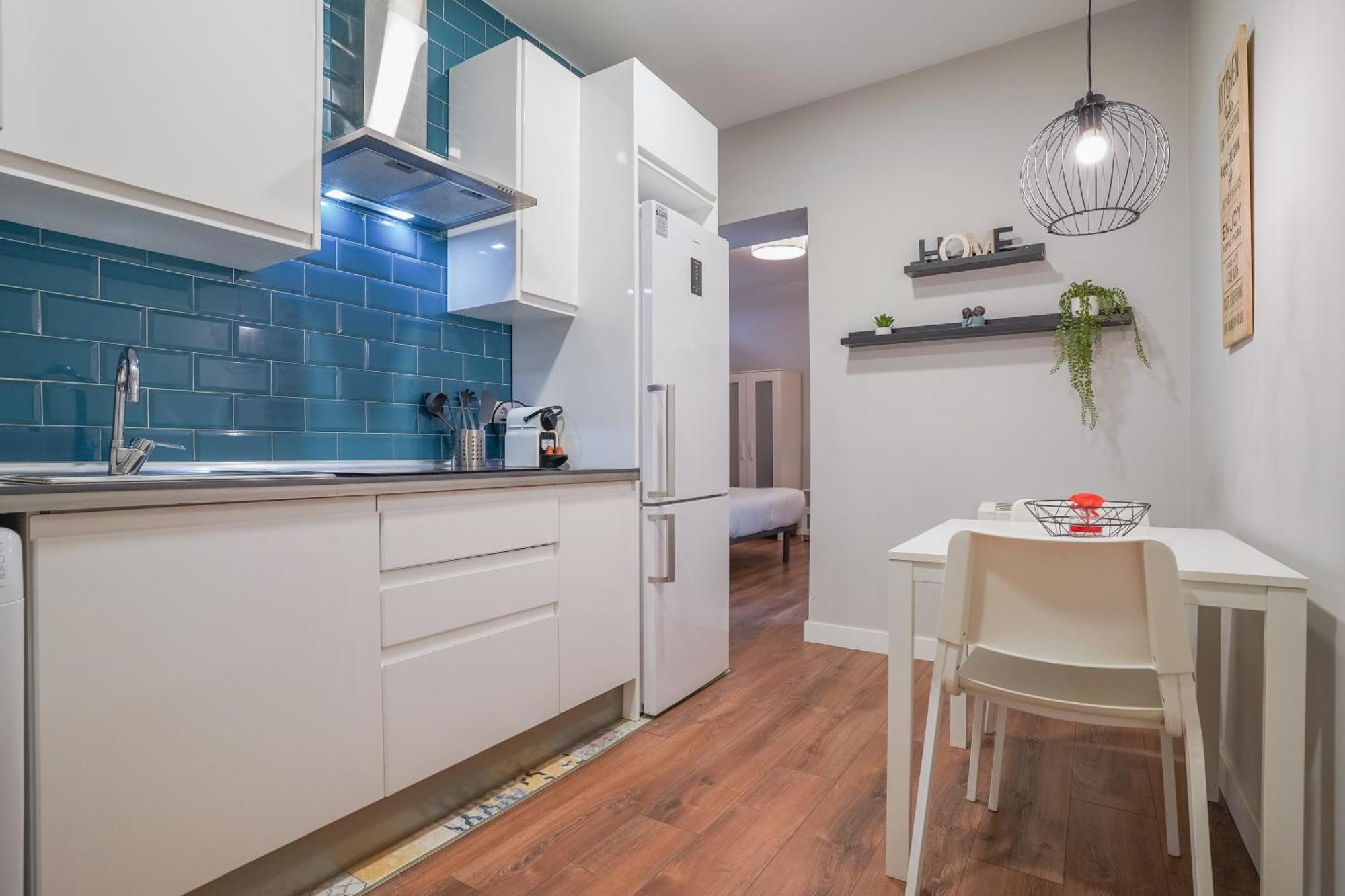 Cozy Apartment-1Bedroom 1Bathroom-Lavapies マドリード エクステリア 写真